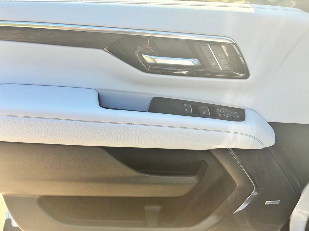 New 2026 Chevrolet Tahoe Premier RWD image 29