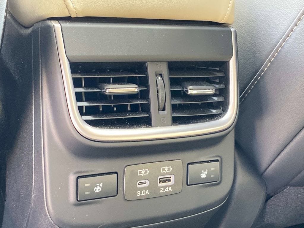 Certified 2024 Subaru Outback Limited image 11