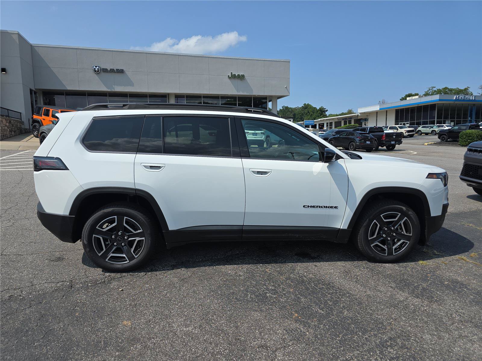 New 2026 Jeep Cherokee Limited AWD/4WD image 2