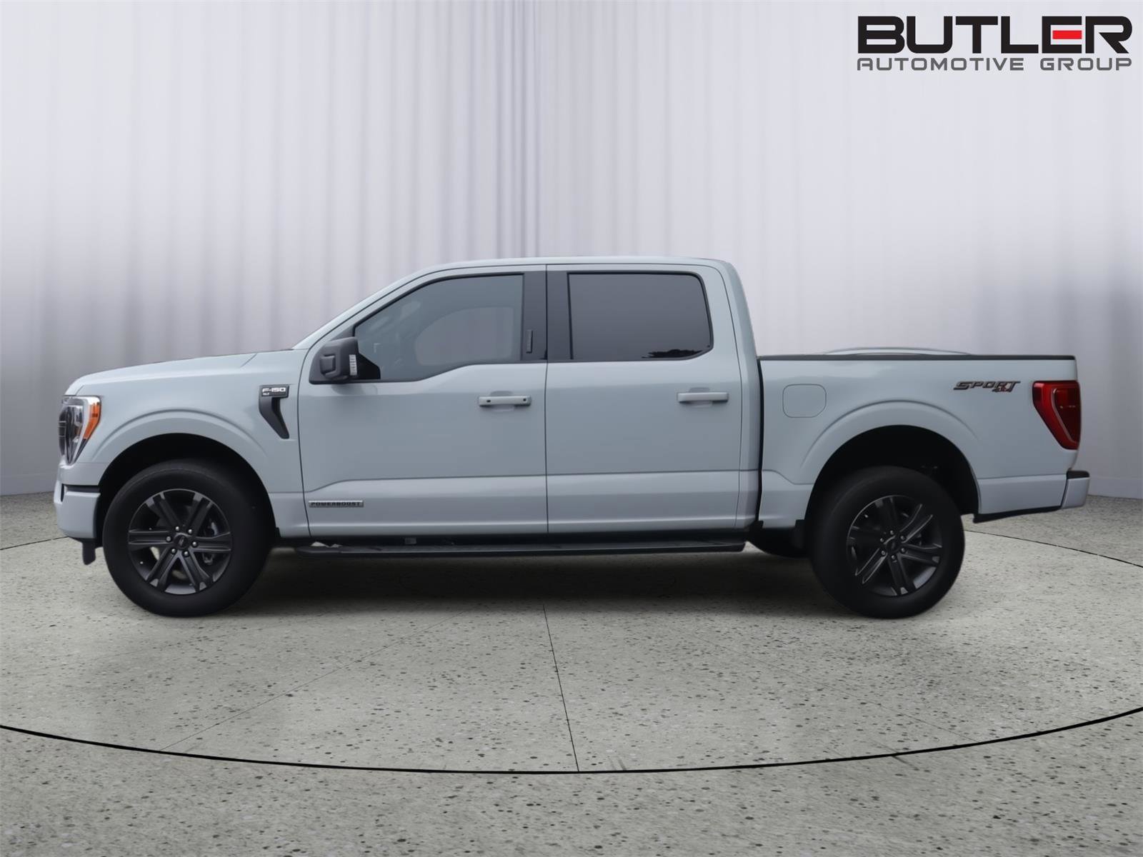 Used 2023 Ford F150 XLT w/ Equipment Group 302A High AWD/4WD image 4