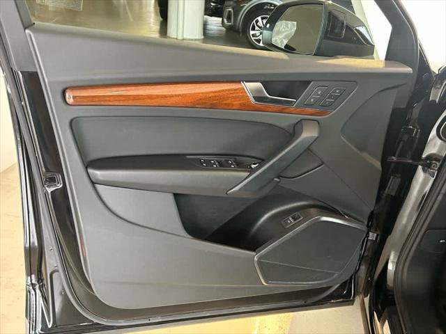 Certified 2023 Audi Q5 2.0T Premium w/ Convenience Package image 10