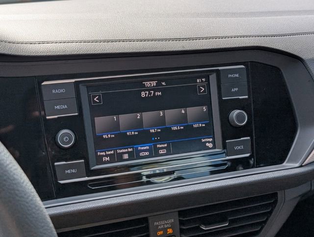 Certified 2022 Volkswagen Jetta S FWD image 26