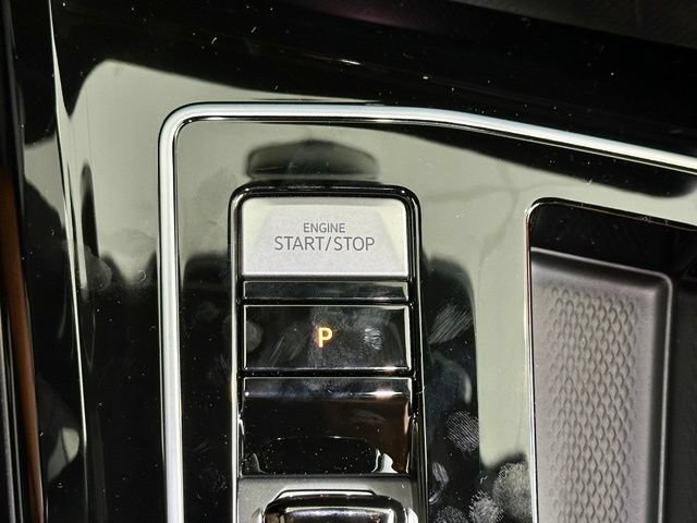 New 2026 Volkswagen Golf w/ Euro Style Package AWD/4WD image 23