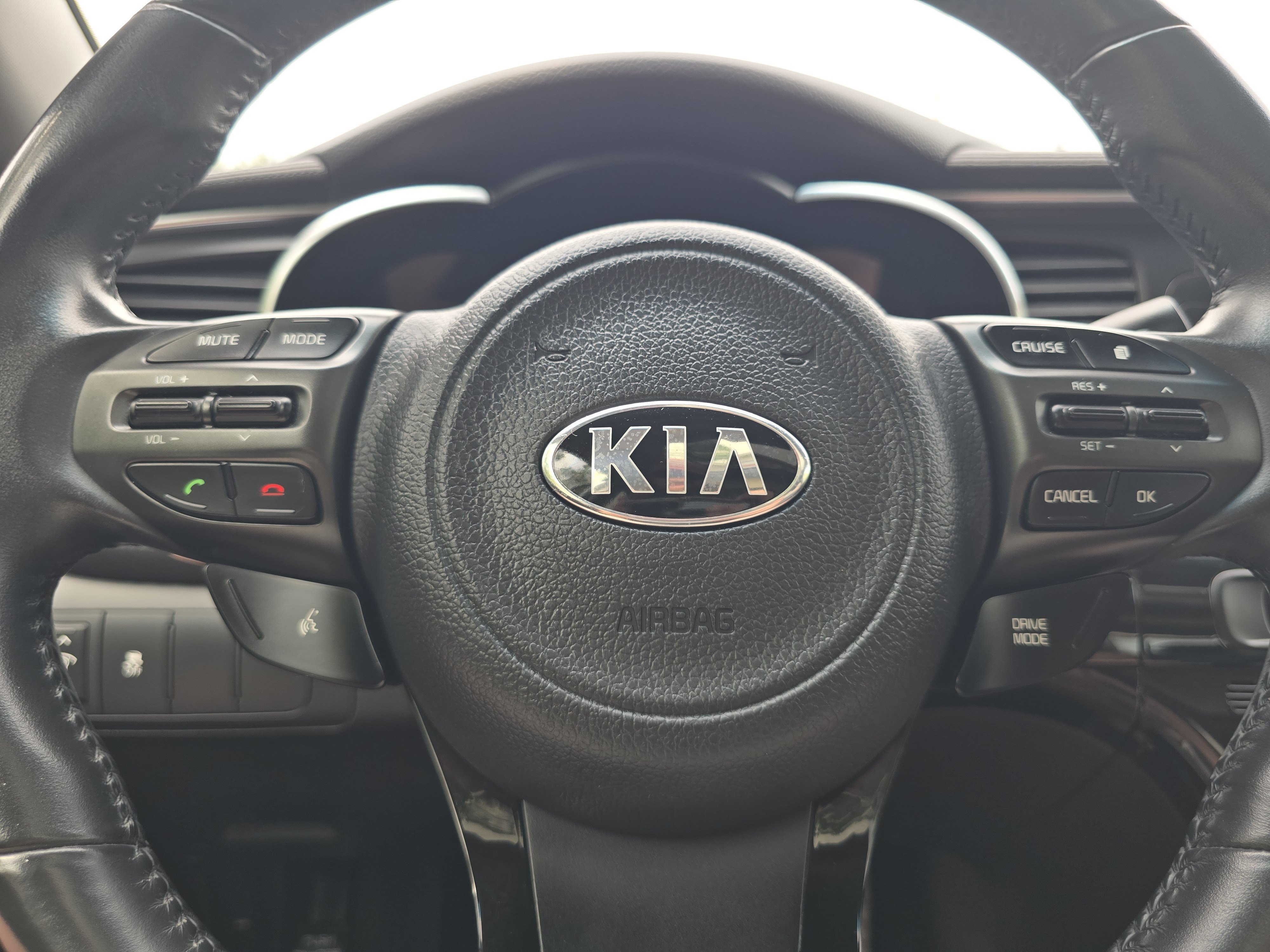 Used 2014 Kia Optima SX w/ SX Turbo Premium Package FWD image 25