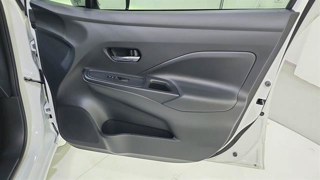 Certified 2025 Nissan Versa SV w/ Trunk Package FWD image 24