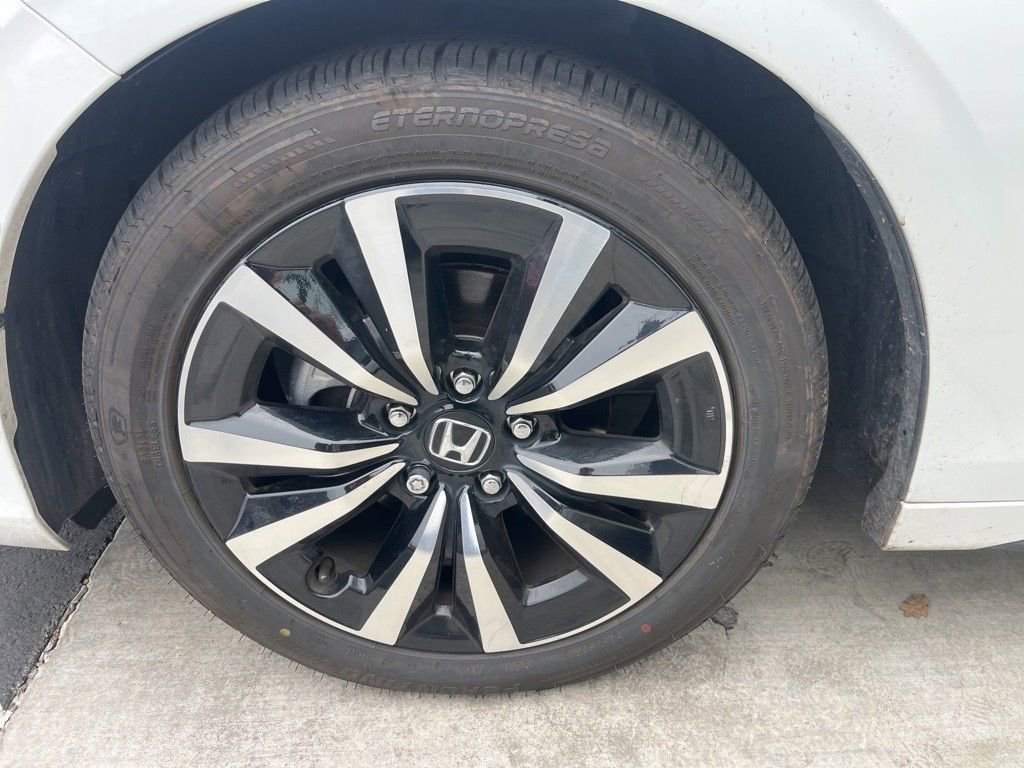 Used 2022 Honda Civic EX-L image 10