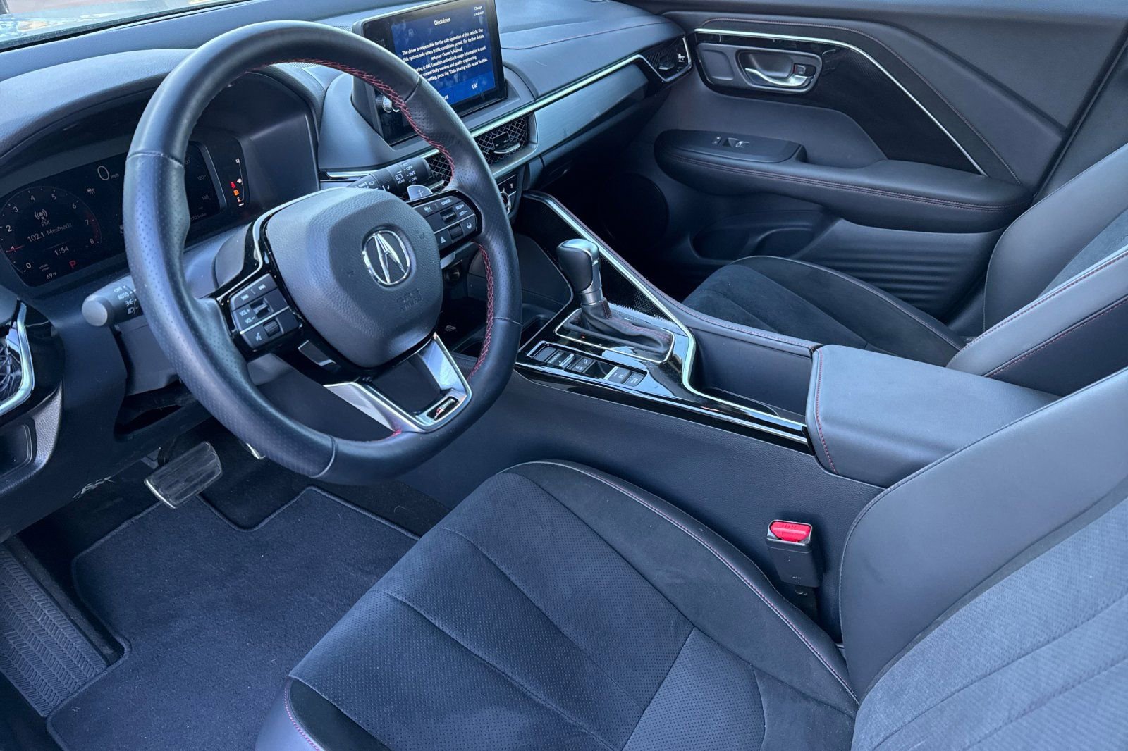 Used 2025 Acura ADX A-Spec image 11