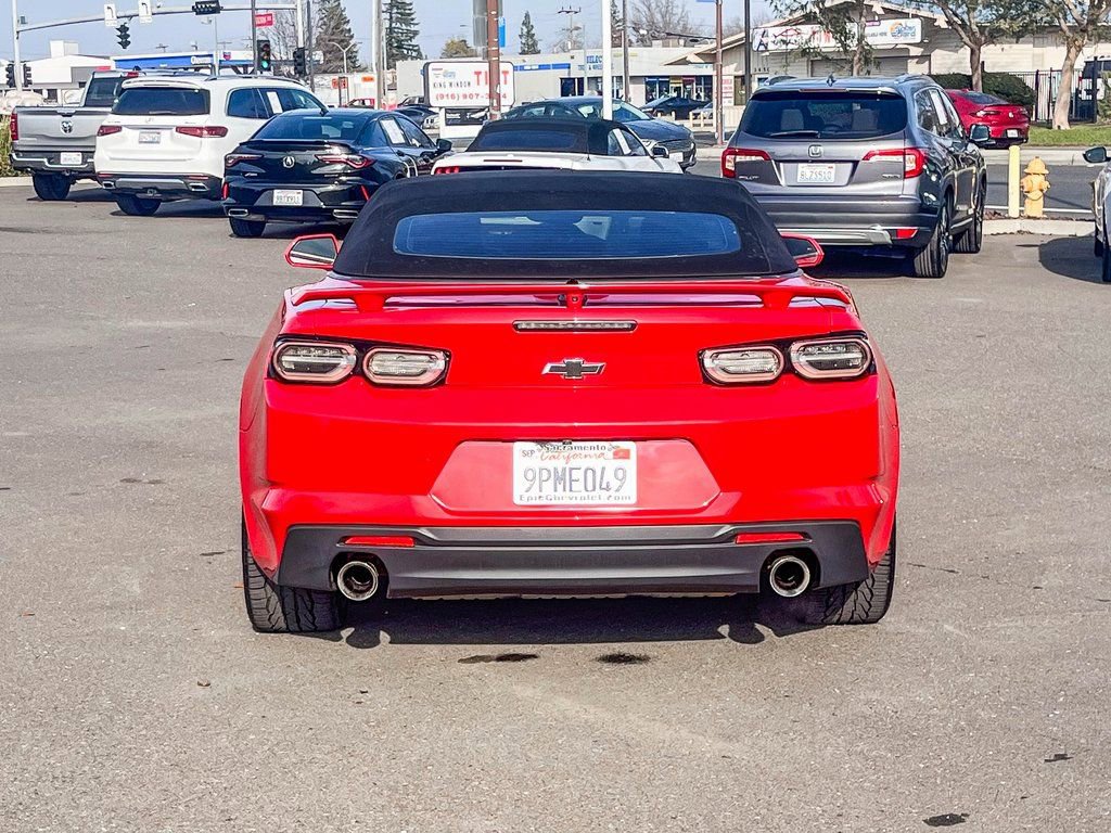 Used 2019 Chevrolet Camaro SS image 3