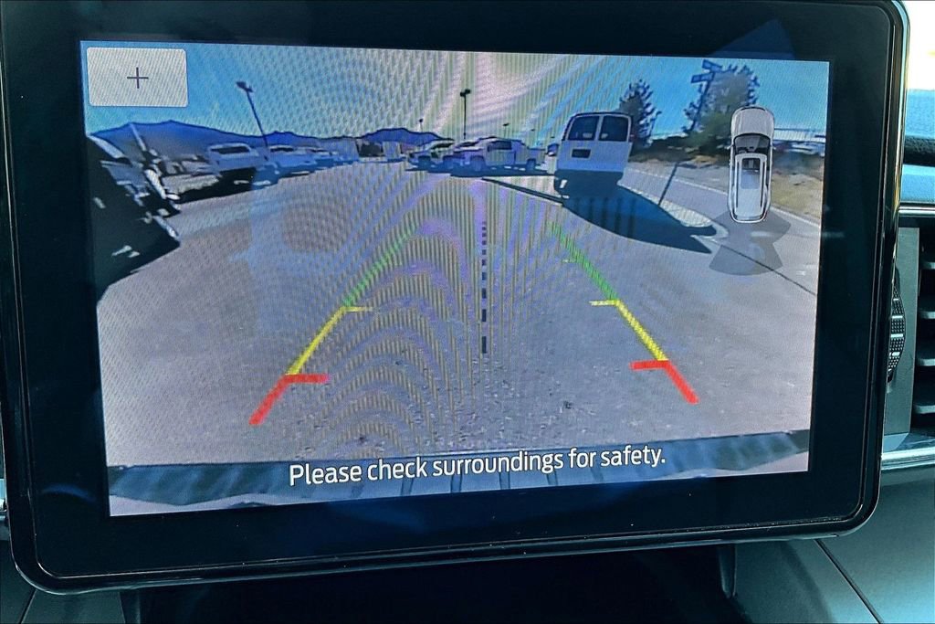 Used 2022 Ford Explorer XLT w/ Equipment Group 202A image 15