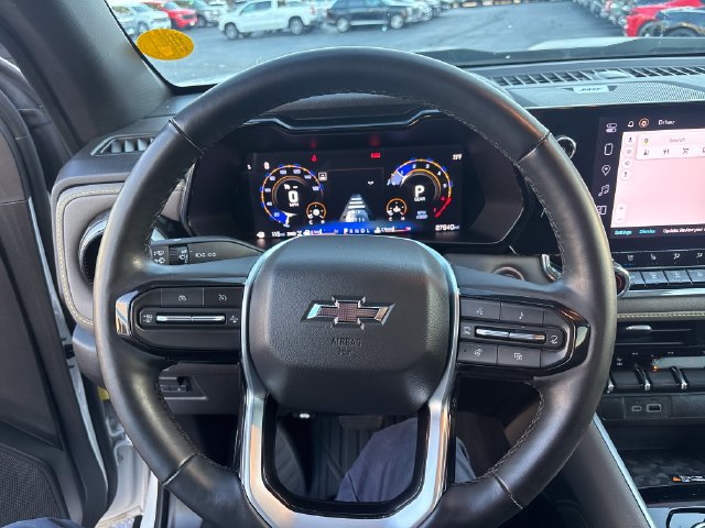 Used 2024 Chevrolet Colorado ZR2 w/ ZR2 Convenience Package III AWD/4WD image 15
