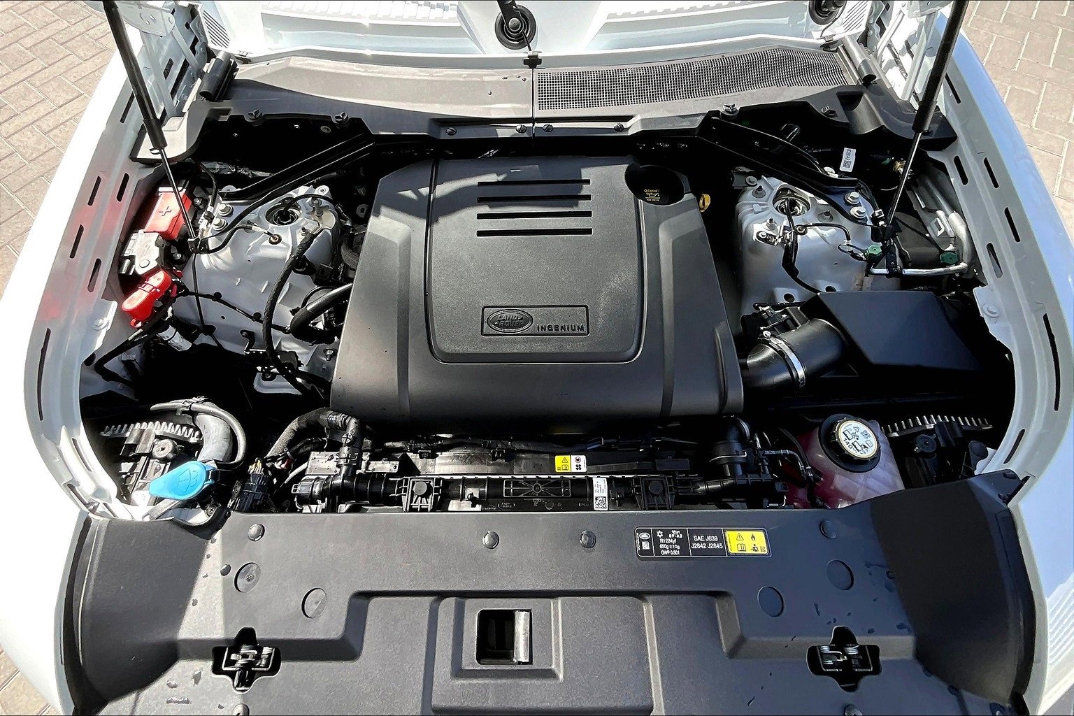 New 2026 Land Rover Defender 110 S image 11