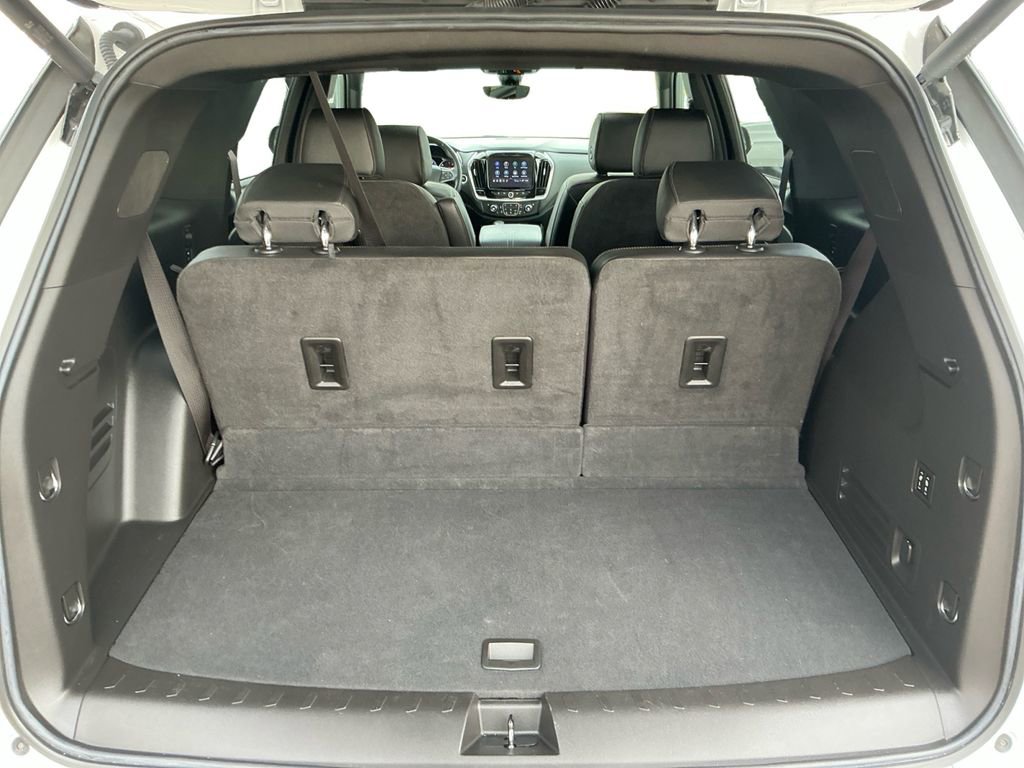 Used 2022 Chevrolet Traverse High Country w/ LPO, Floor Liner Package image 22