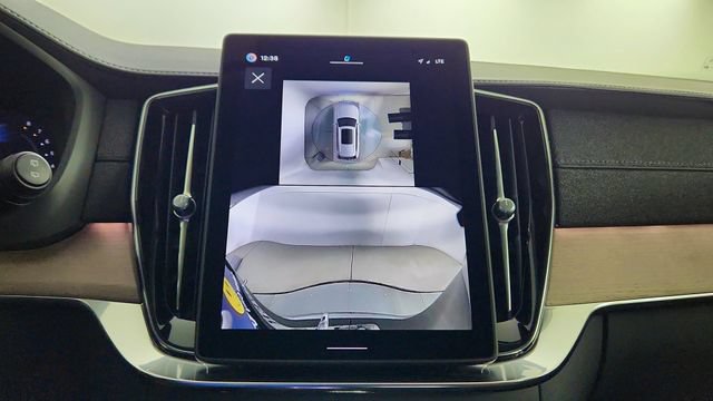 New 2026 Volvo XC90 B6 Plus w/ Protection Package AWD/4WD image 20