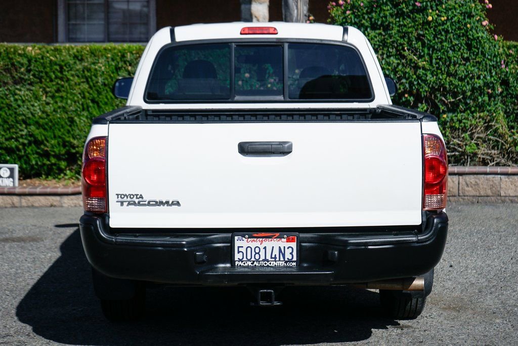 Used 2014 Toyota Tacoma 2WD Access Cab w/ Convenience Package image 7