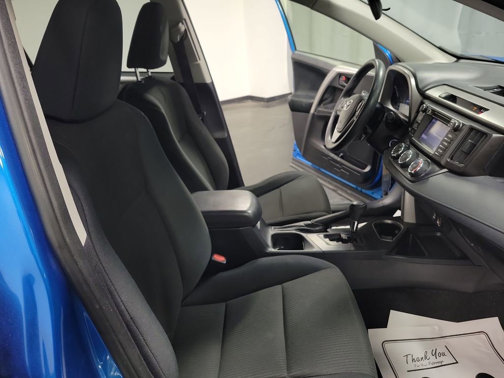 Used 2017 Toyota RAV4 LE image 21