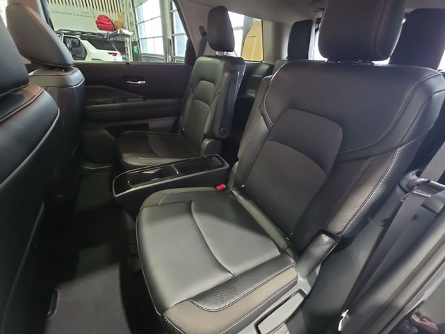 New 2026 Nissan Pathfinder SL AWD/4WD image 23