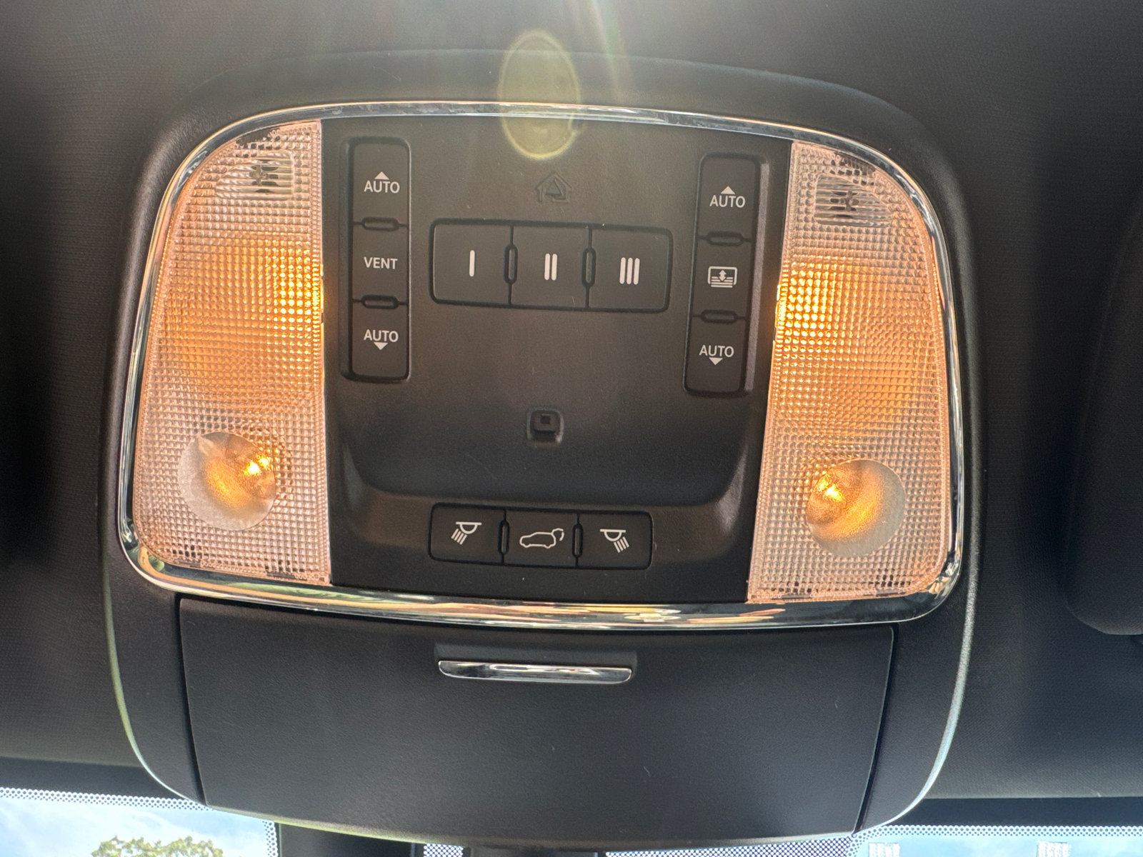Used 2021 Jeep Grand Cherokee High Altitude AWD/4WD image 28