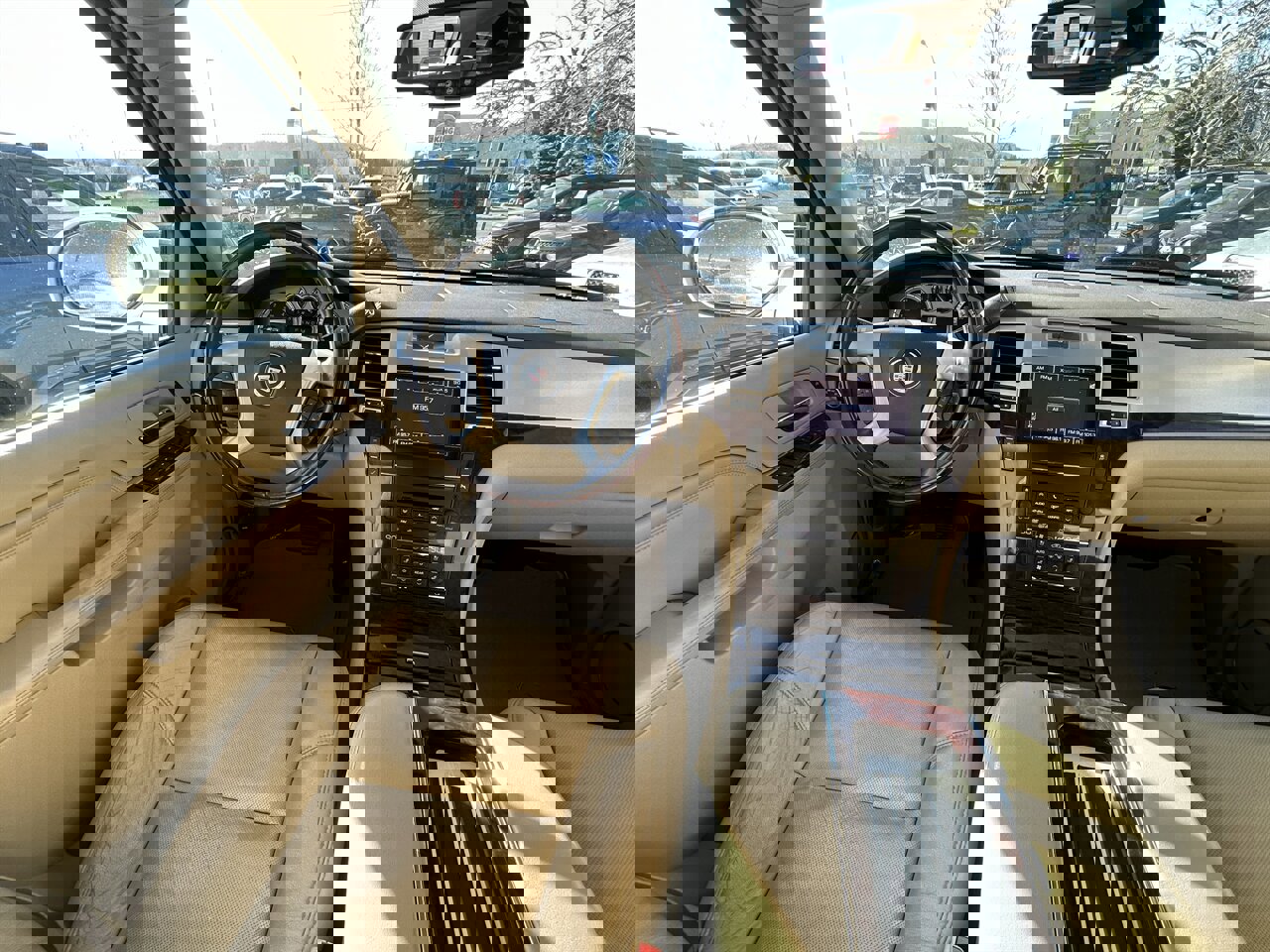 Used 2014 Cadillac Escalade ESV Premium image 5