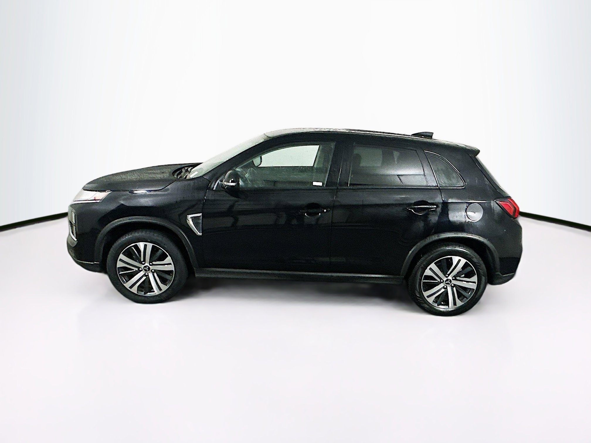 Used 2024 Mitsubishi Outlander Sport SE image 4