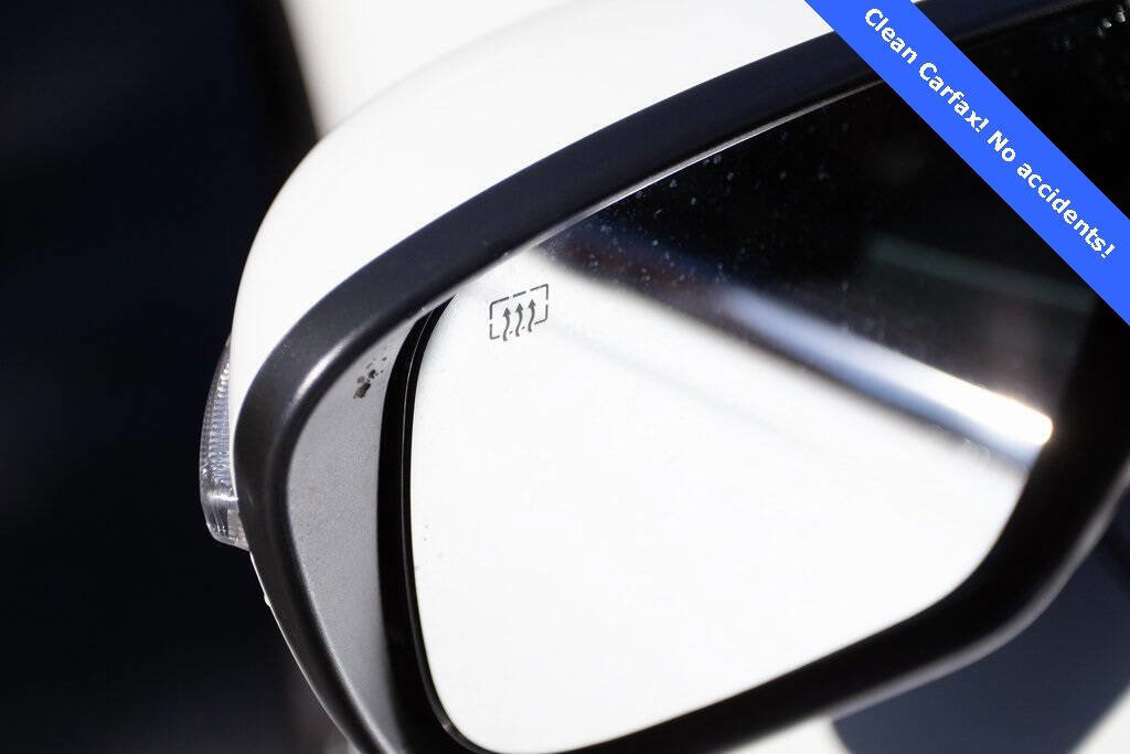 Used 2021 Nissan Murano SL w/ SL Moonroof Package image 15