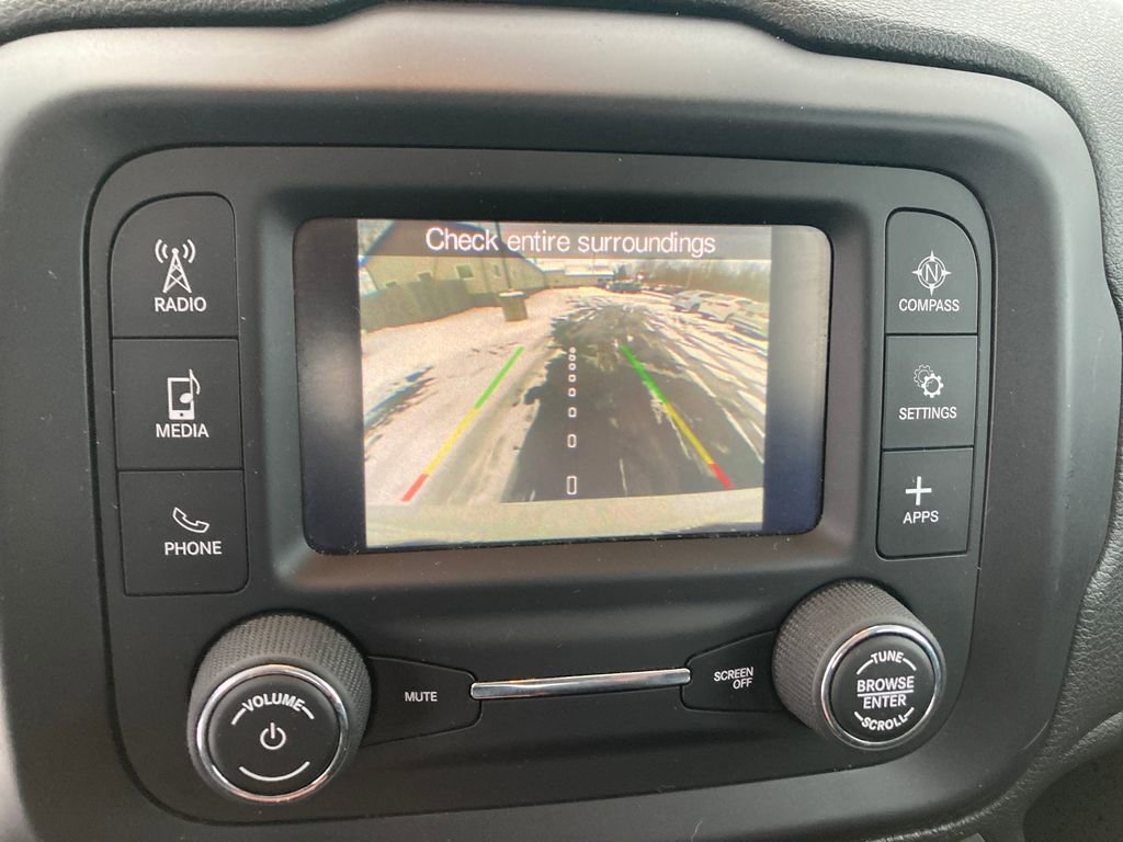 Used 2019 Jeep Renegade Sport image 24