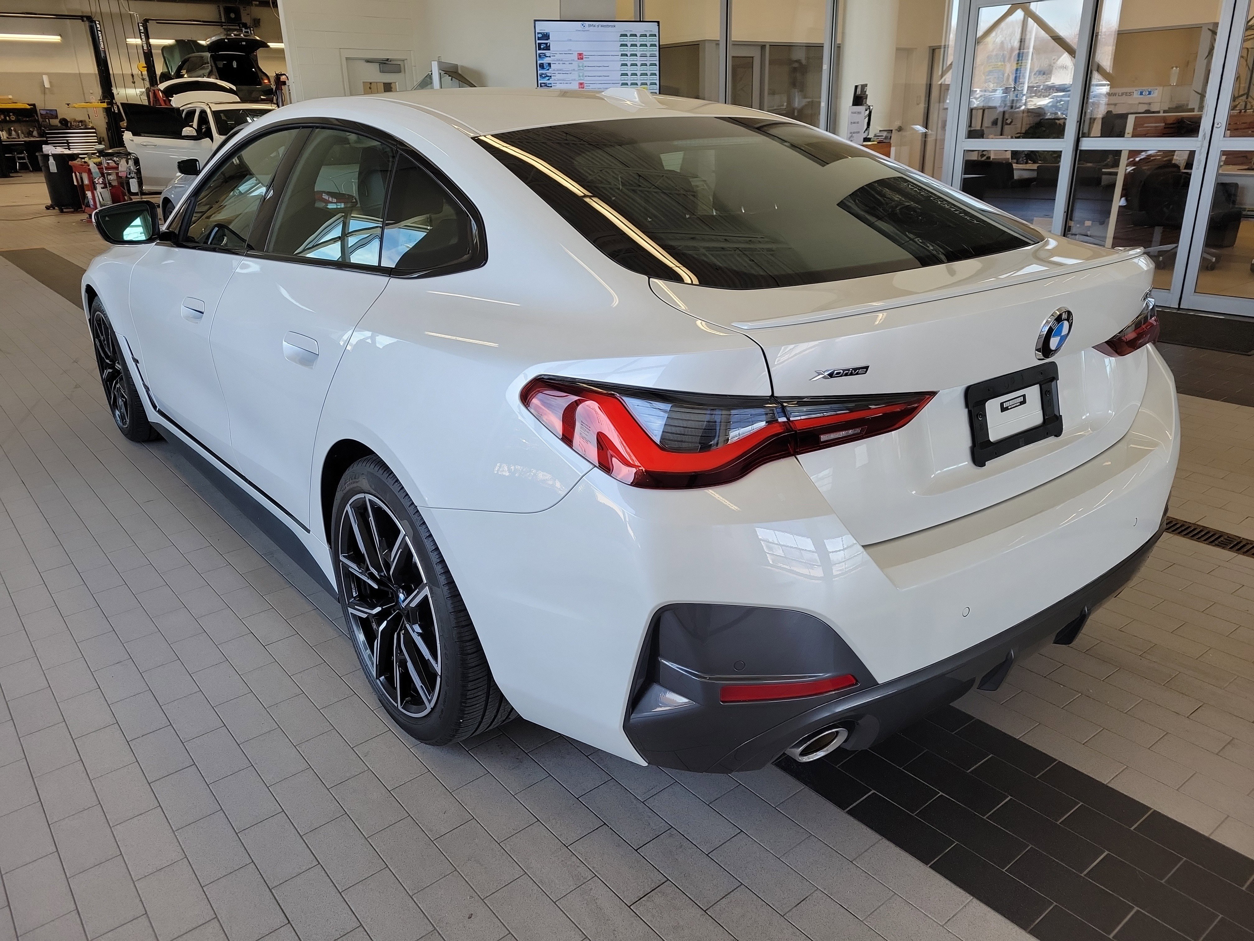 Used 2023 BMW 430i Gran Coupe xDrive w/ M Sport Package image 7