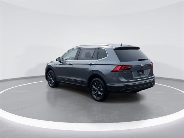 Certified 2022 Volkswagen Tiguan SE w/ Panoramic Sunroof Package image 6