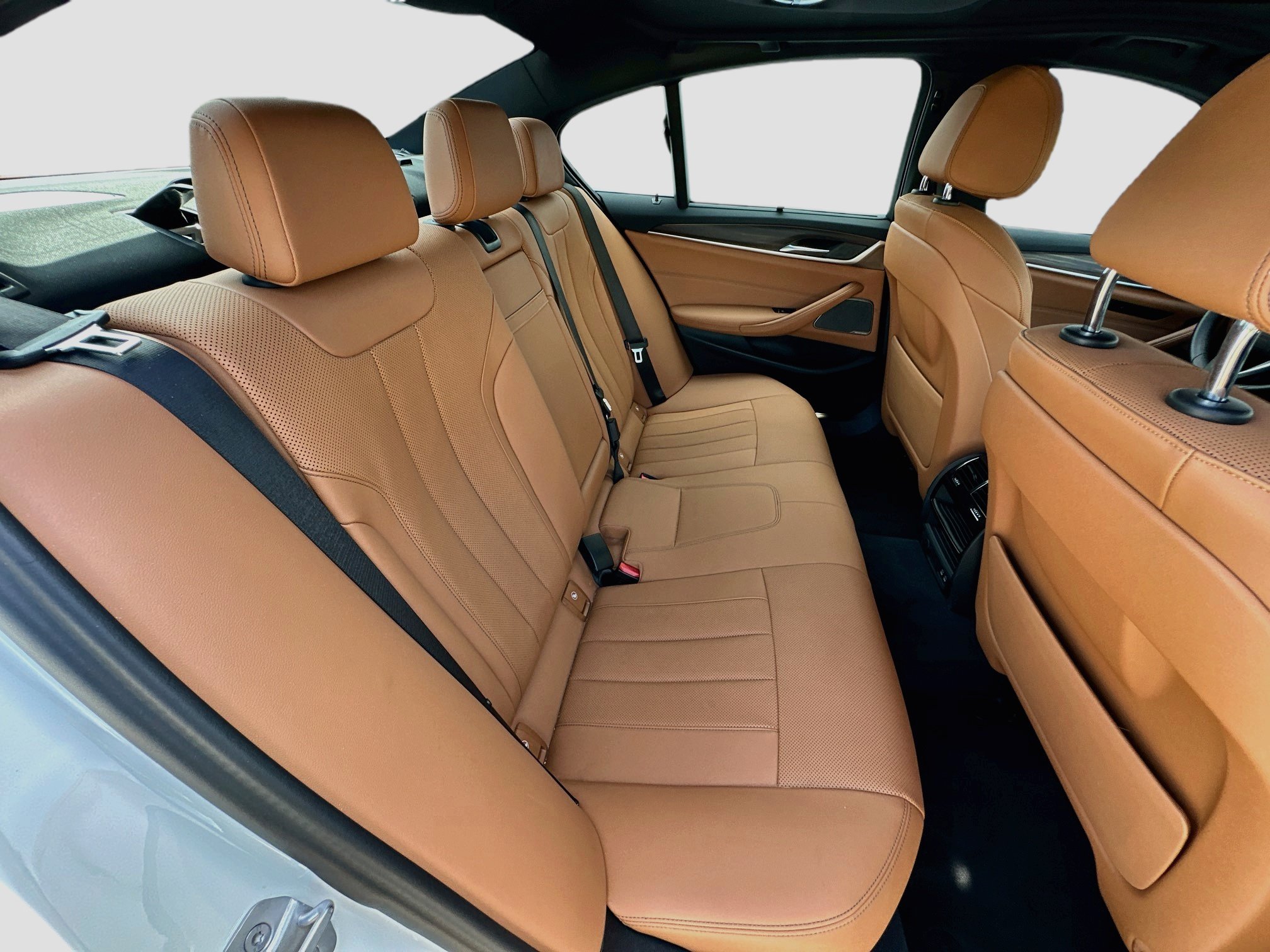 Used 2023 BMW 540i w/ Executive Package RWD image 30