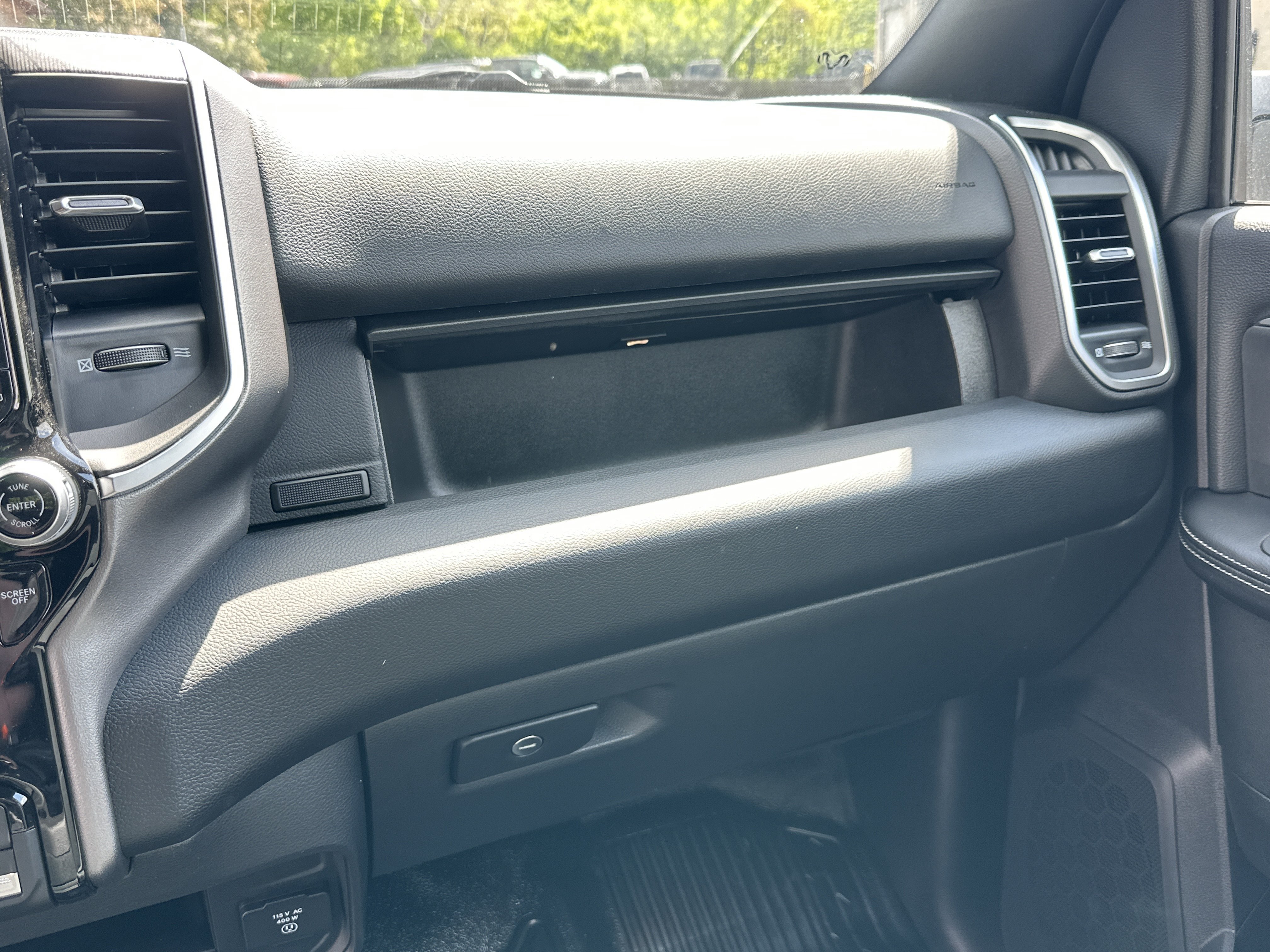 New 2026 RAM 5500 4x4 Crew Cab image 6