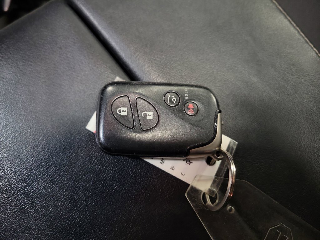 Used 2018 Lexus GX 460 w/ Navigation Package AWD/4WD image 25