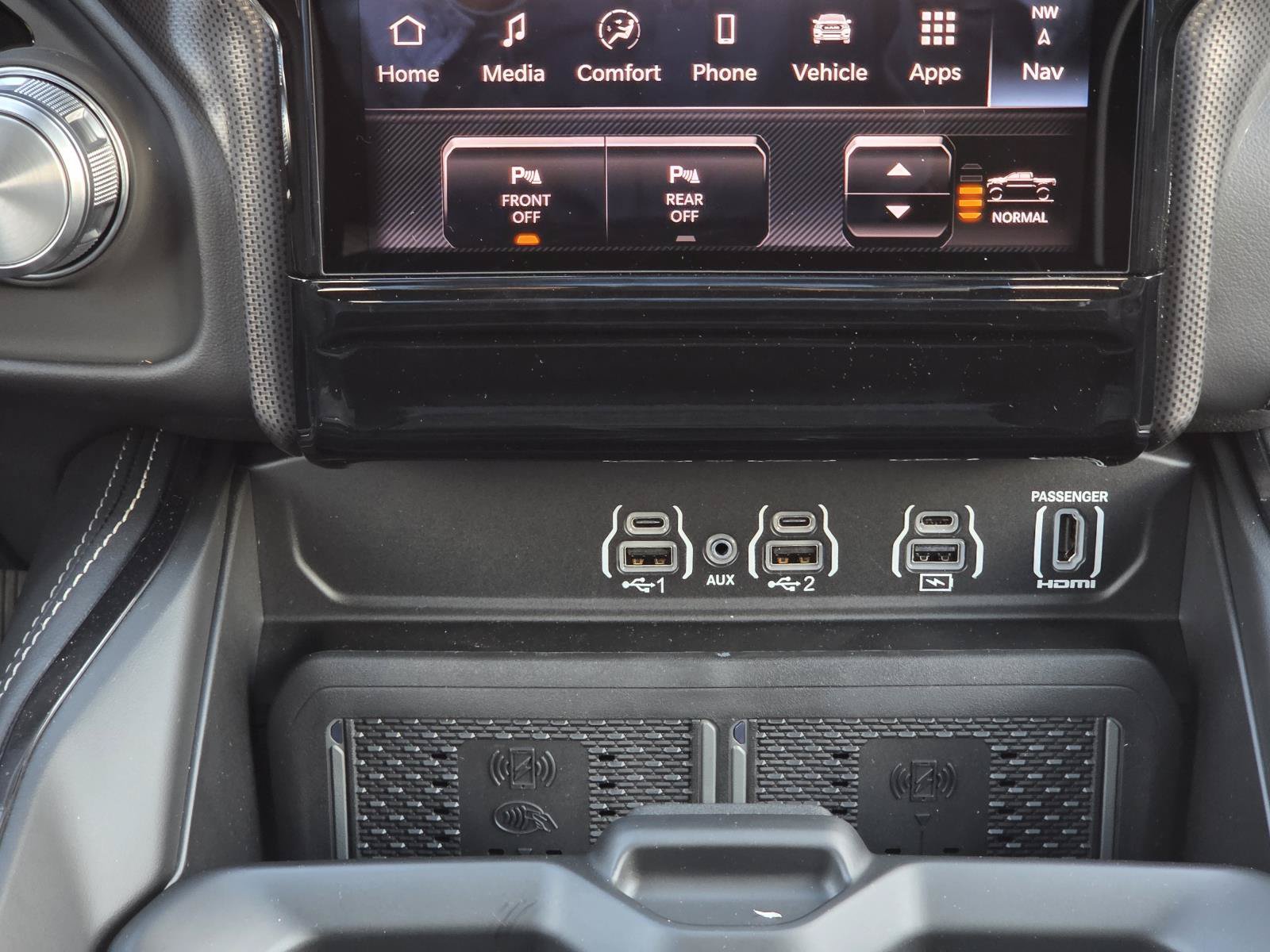 New 2027 RAM 1500 Limited AWD/4WD image 12