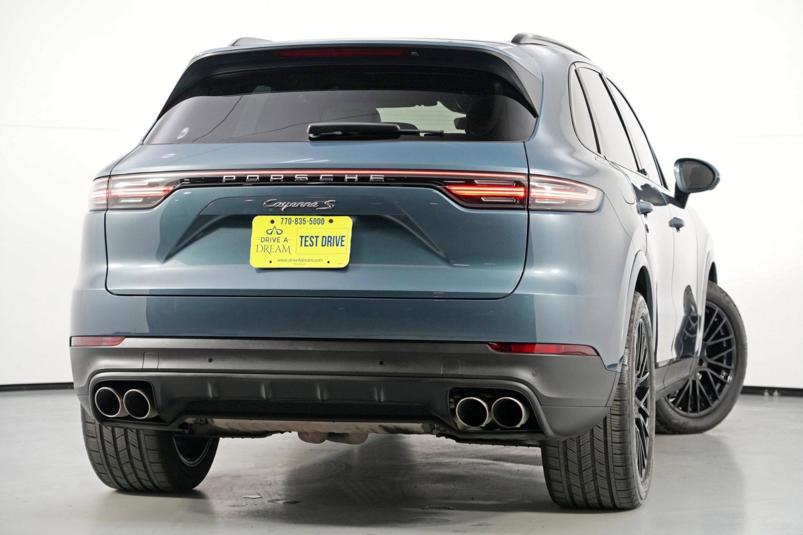 Used 2020 Porsche Cayenne S w/ Premium Package image 5