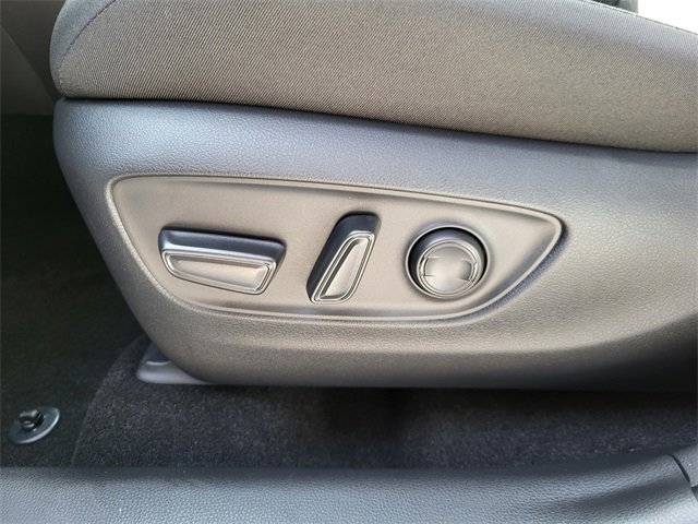 Used 2025 Toyota RAV4 XLE image 13