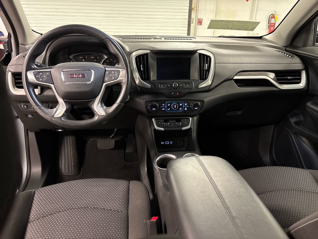 Used 2023 GMC Terrain SLE w/ Driver Convenience Package FWD image 29