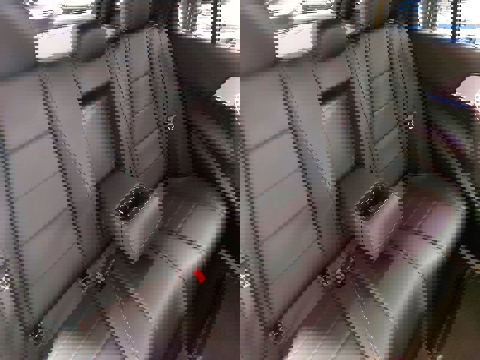 Used 2024 Mercedes-Benz GLE 450e 4MATIC image 11