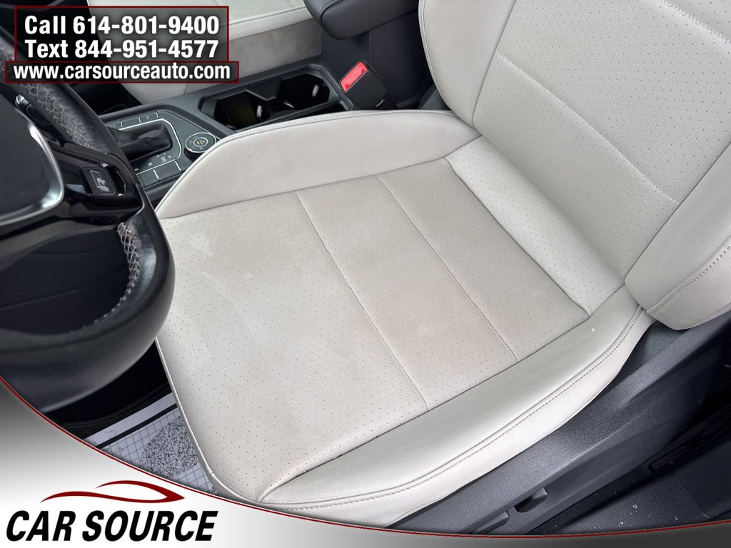 Used 2020 Volkswagen Tiguan SE R-Line image 16