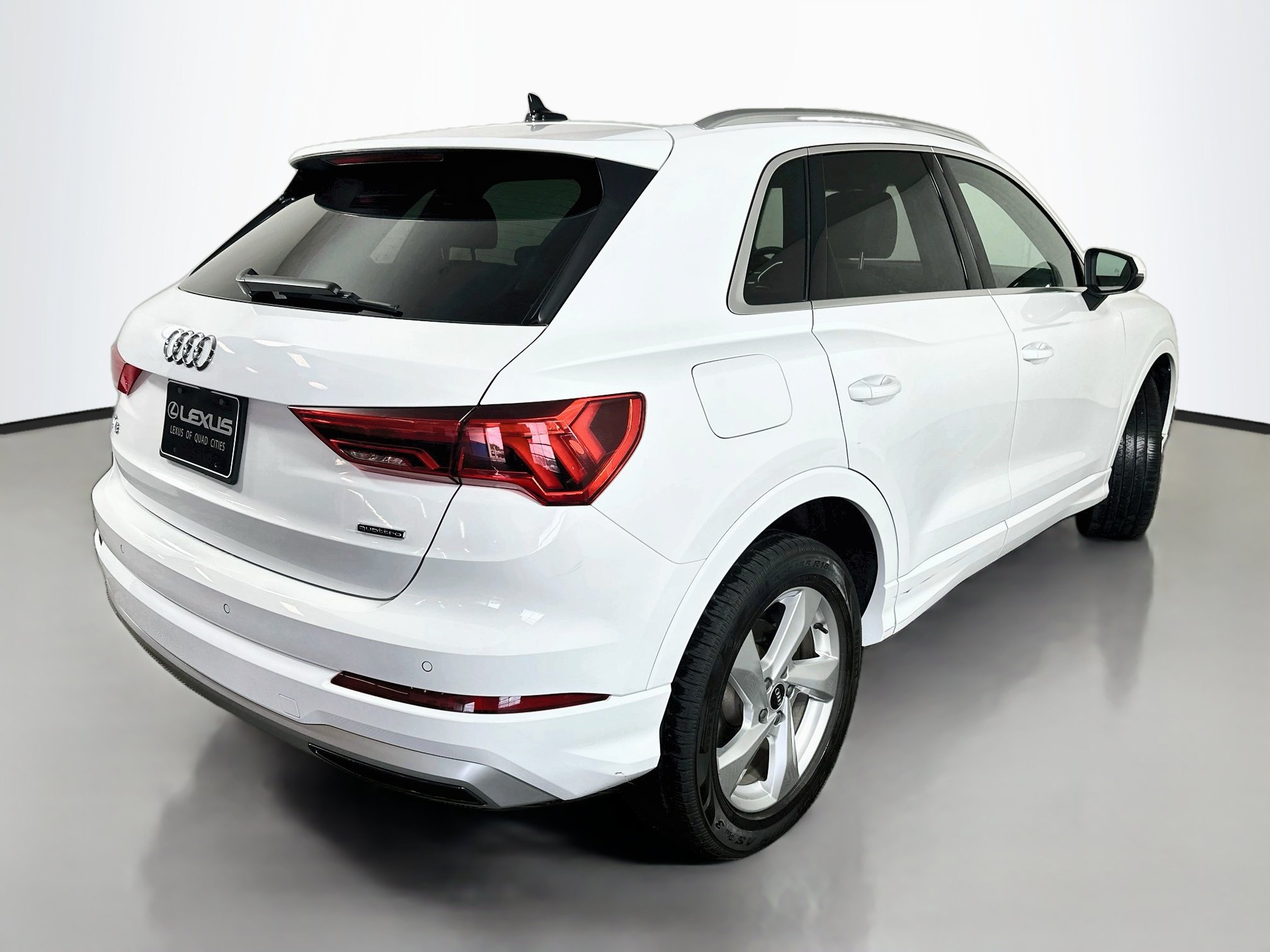 Used 2021 Audi Q3 2.0T Premium Plus w/ Premium Plus Package AWD/4WD image 7
