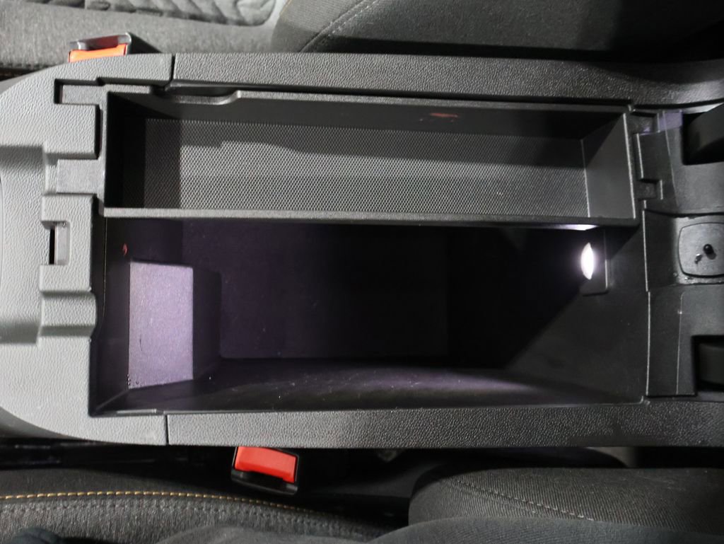 Used 2023 Chevrolet Equinox LT w/ Driver Convenience Package image 34