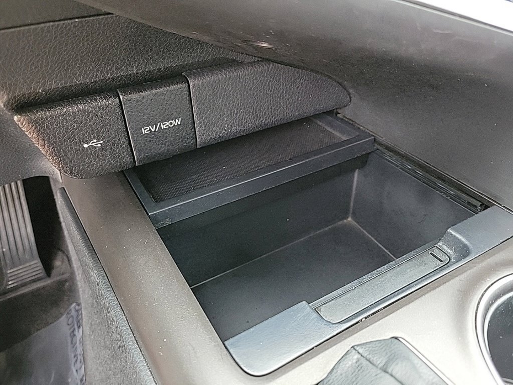 Used 2023 Toyota Camry SE FWD image 25