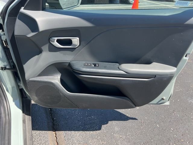 Certified 2025 Kia K4 LXS FWD image 31