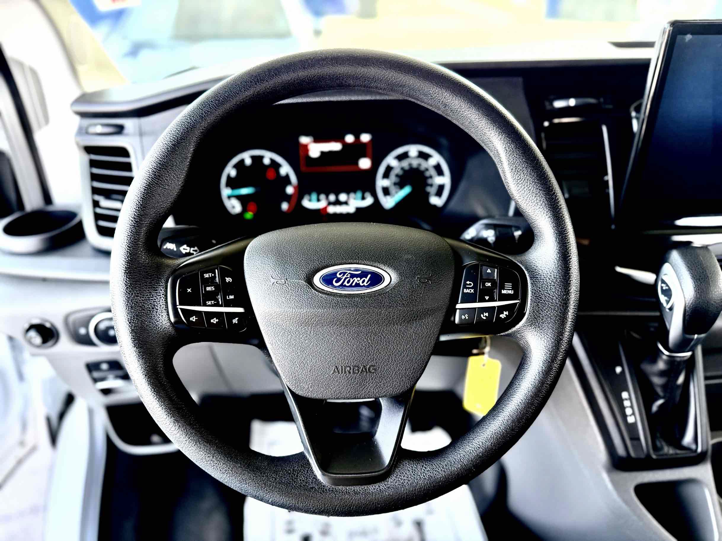 Used 2023 Ford Transit 350 XLT RWD image 25