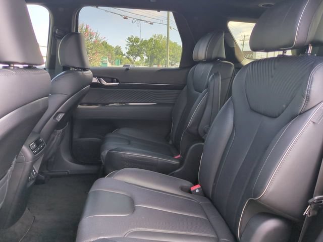 Used 2023 Hyundai Palisade Calligraphy w/ Cargo Package FWD image 14