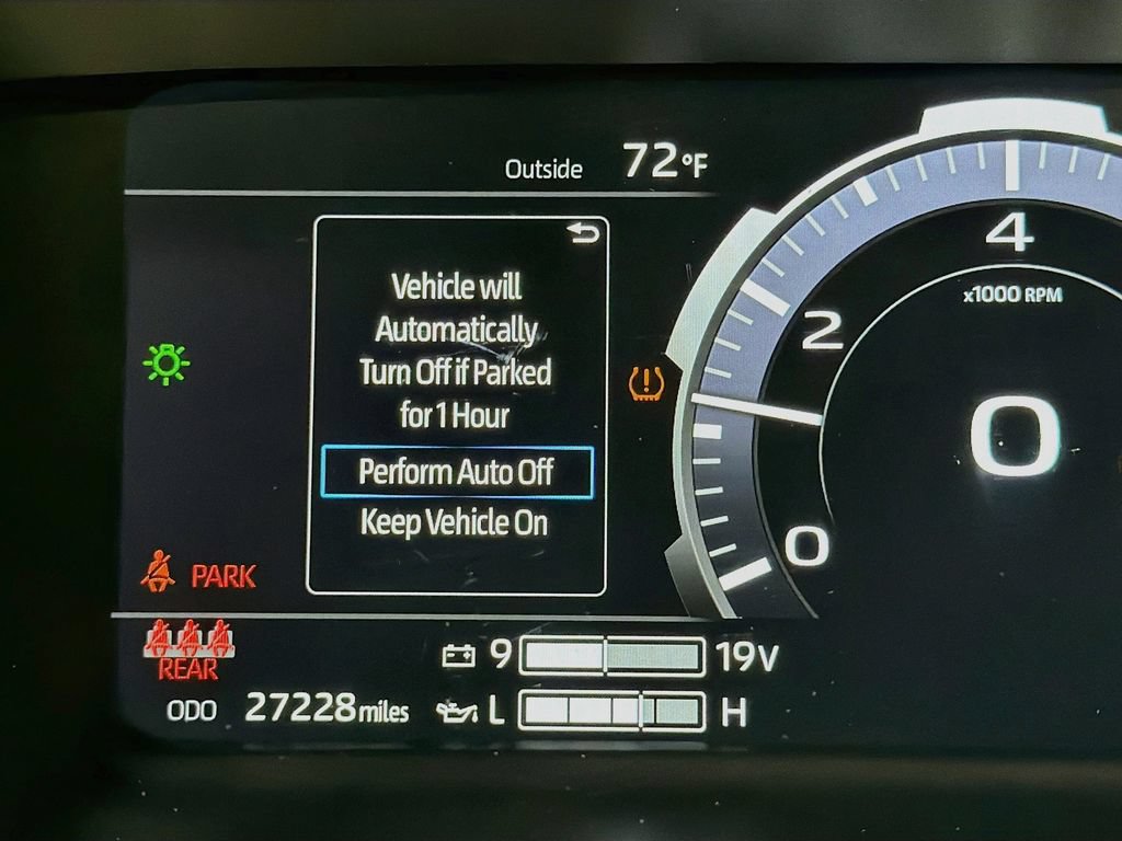 Used 2024 Toyota Tundra Limited AWD/4WD image 13
