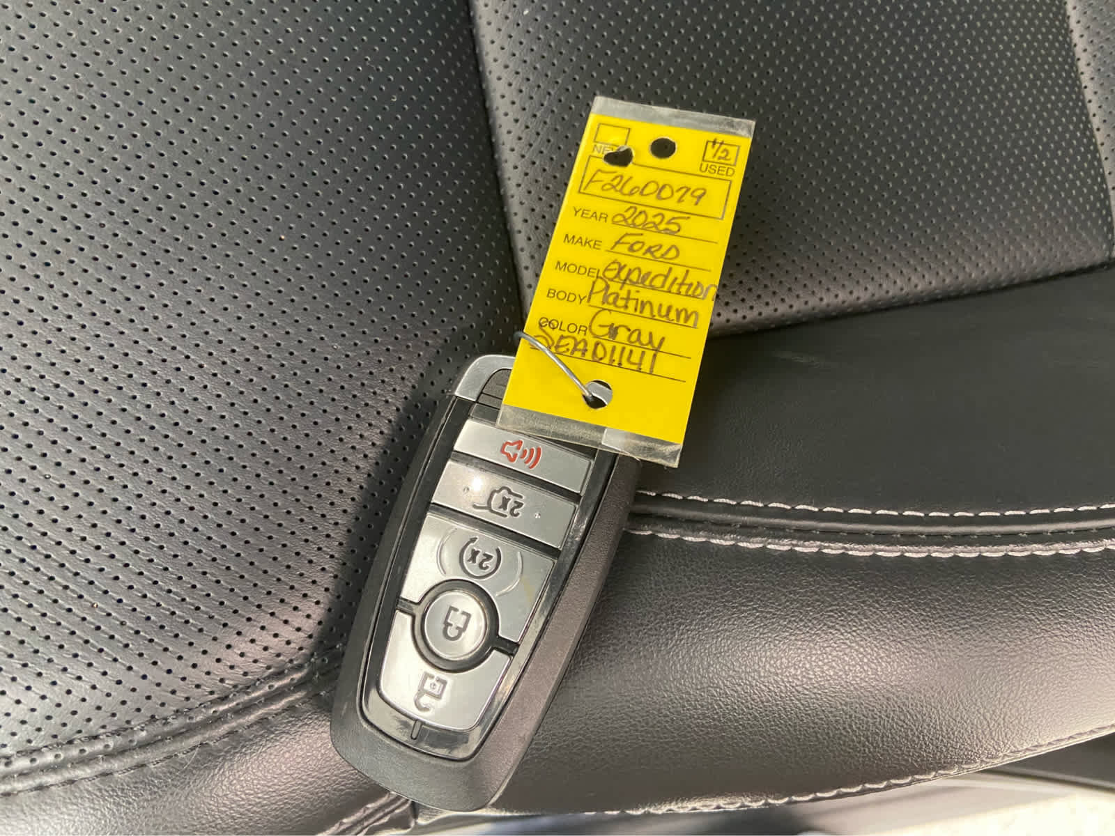 Used 2025 Ford Expedition Platinum image 52