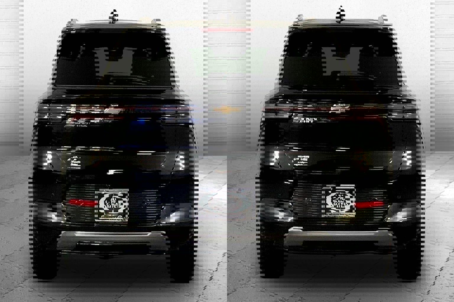 Used 2025 Chevrolet Equinox EV LT image 3