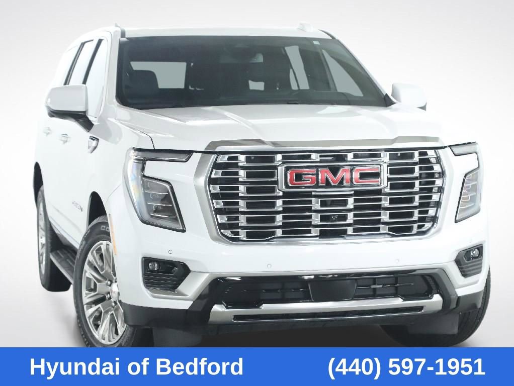 Used 2025 GMC Yukon Denali AWD/4WD image 1