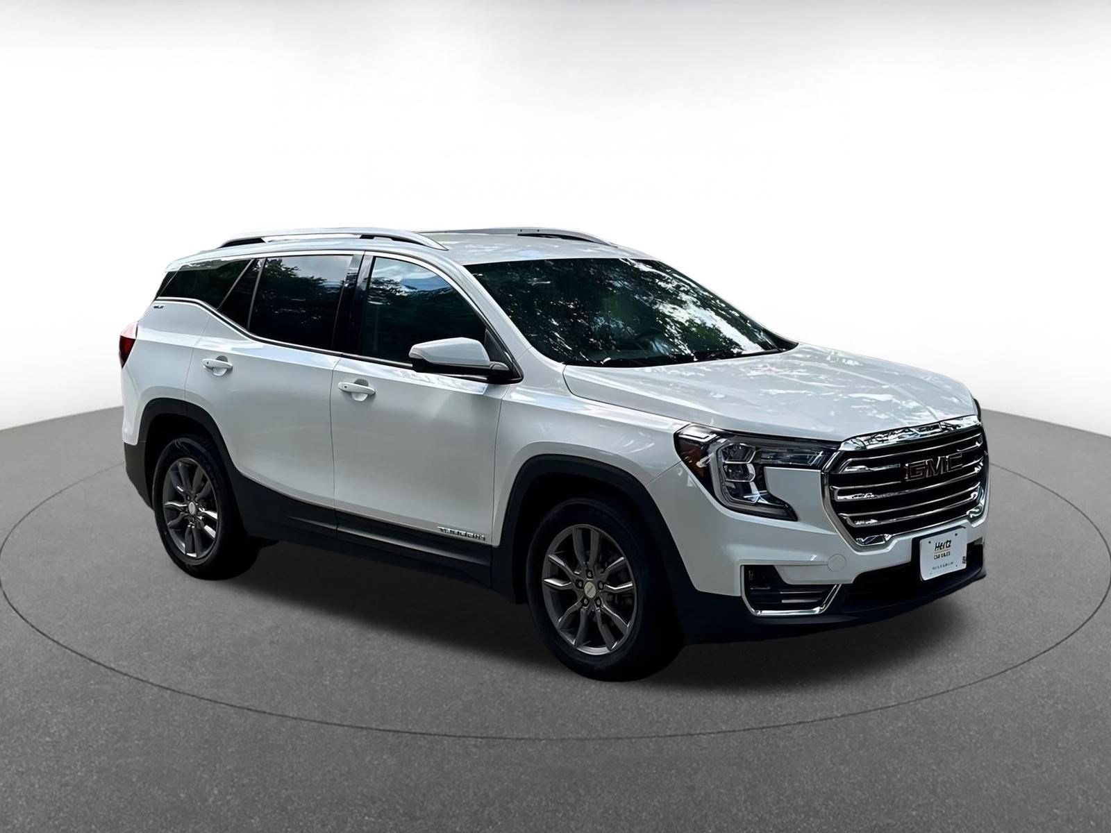 Used 2023 GMC Terrain SLT