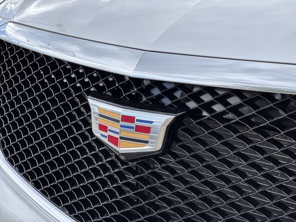 Used 2026 Cadillac XT5 Sportv w/ LPO, Floor Liner Package AWD/4WD image 30