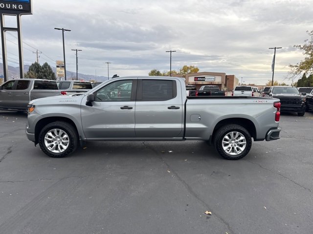 Used 2024 Chevrolet Silverado 1500 Custom image 4