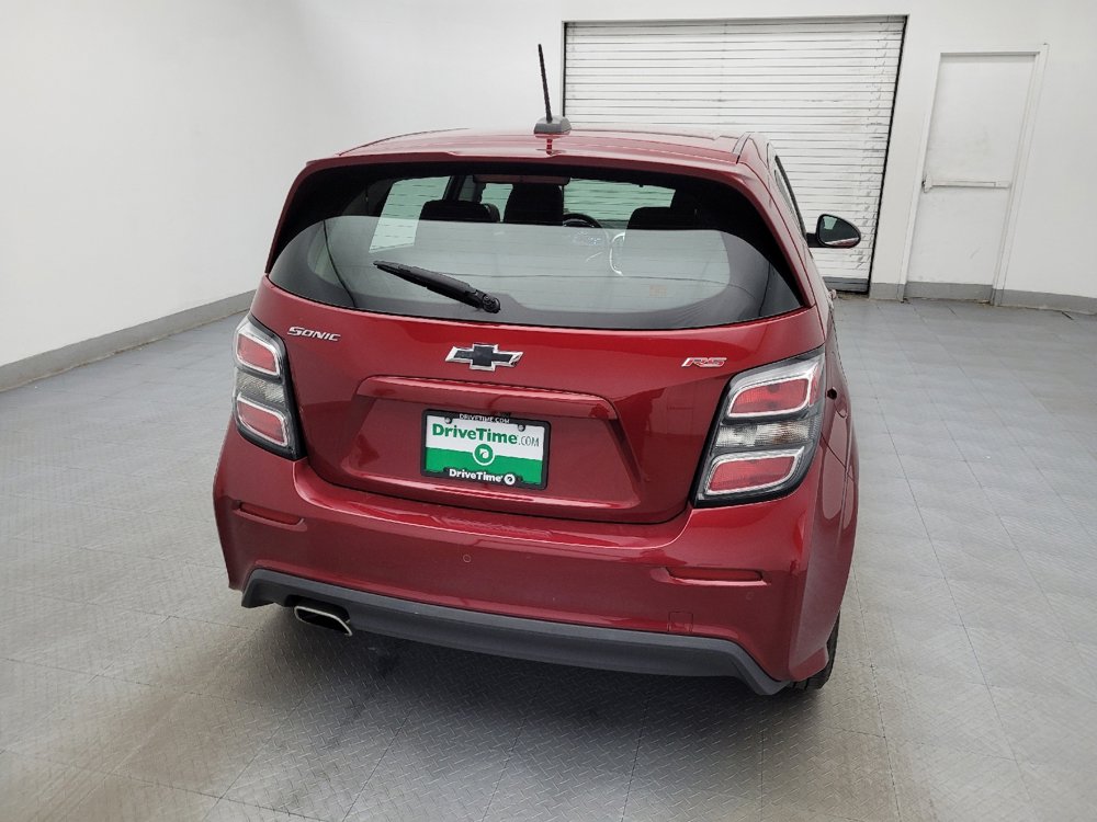 Used 2019 Chevrolet Sonic LT w/ Convenience Package image 7